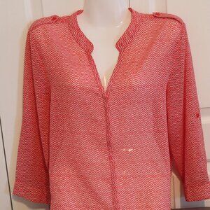 Antilia Femme lightweight Sheer V-neck chevron patten blouse high low hem Large